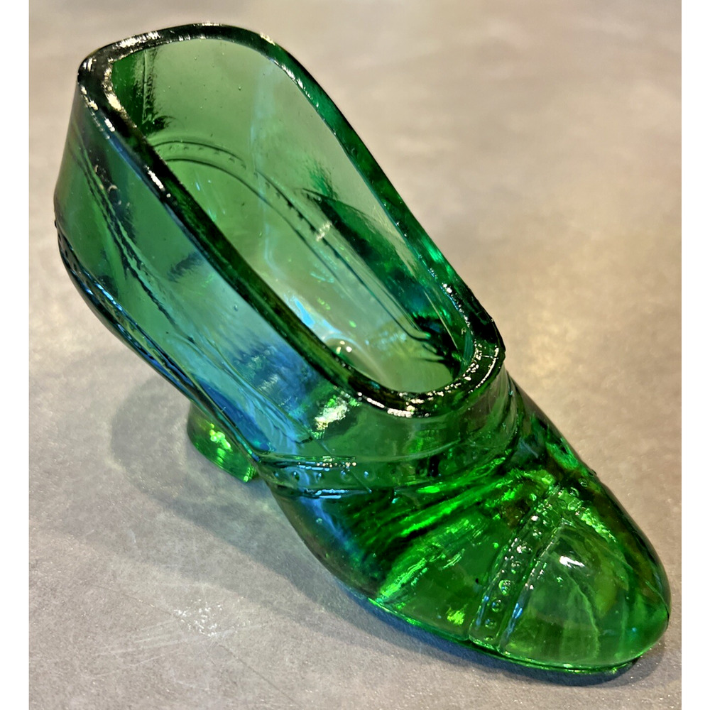 EAPG US Glass Green Ladies Shoe Novelty Ashtray Paperweight Heeled Slipper